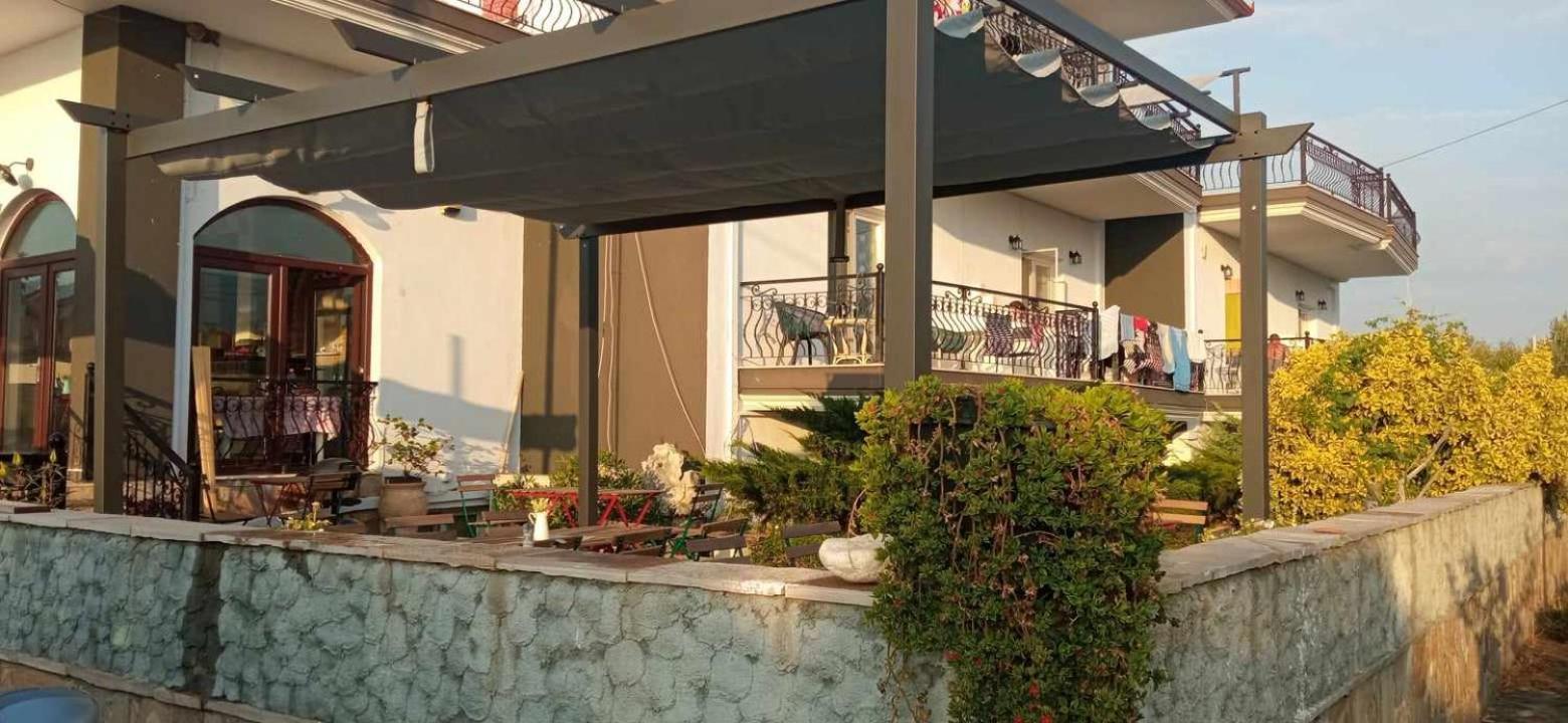 Villa Camellia Vrazná Kültér fotó